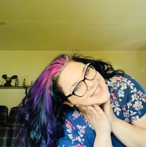 Meet your Posher, Jayvona